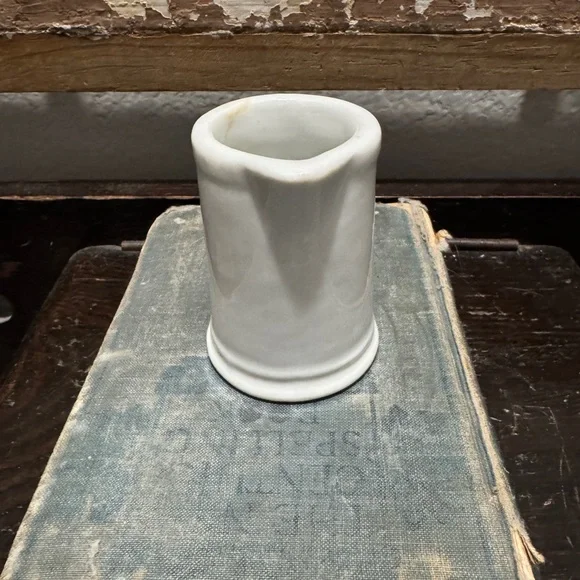 Vintage White Ceramic Creamer - Picture 4 of 6